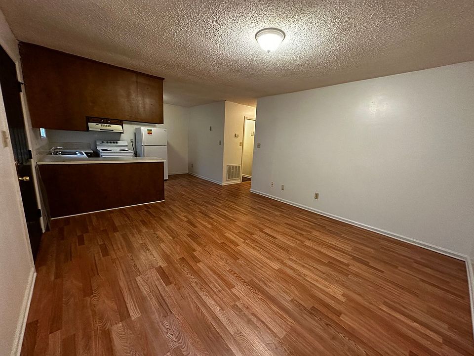 1st image of 1506 Oakshire Ct #1506