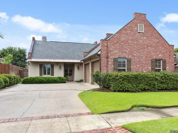 8519 Foxfield Dr, Baton Rouge, LA 70809