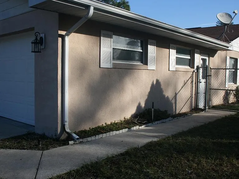 15335 SW 43rd Avenue Rd — Photo 29