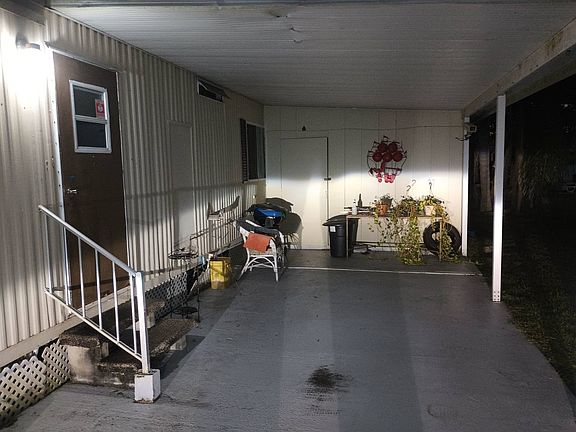 4th image of 10 Montilla Way