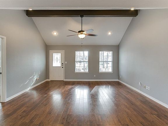 2nd image of 32515 Westwood Square East Dr