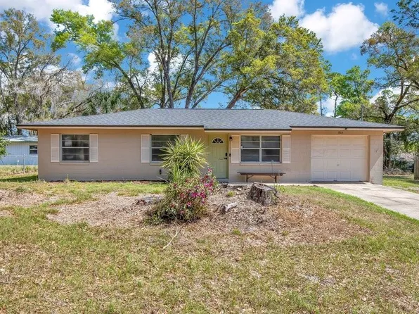 1813 Oakey Ave, Deland, FL 32720