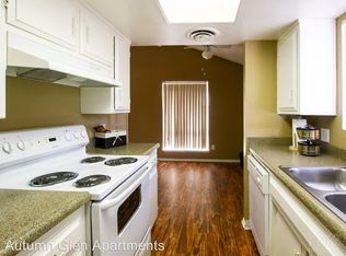 4401 McCray St #B, Bakersfield, CA 93308