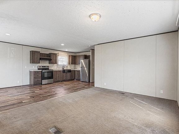 5th image of 610 Jackson Ave