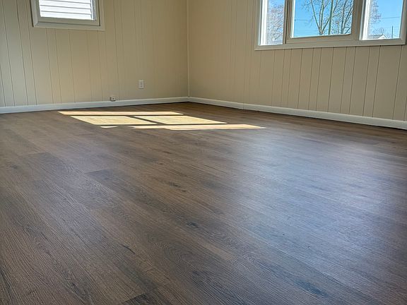 4th image of 1621 N 21st St