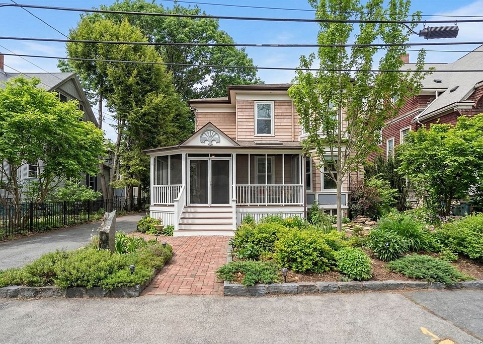 1st image of 19 Forest St