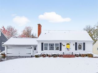 619 Harvest Dr, Rochester, NY 14626