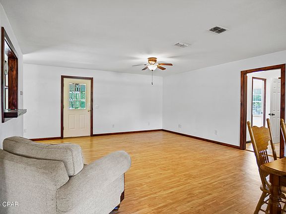 3rd image of 15766 NE Bob Sanders Rd