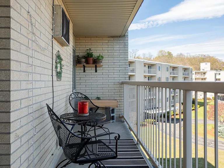 100 Park Terrace Dr #143 — Photo 14