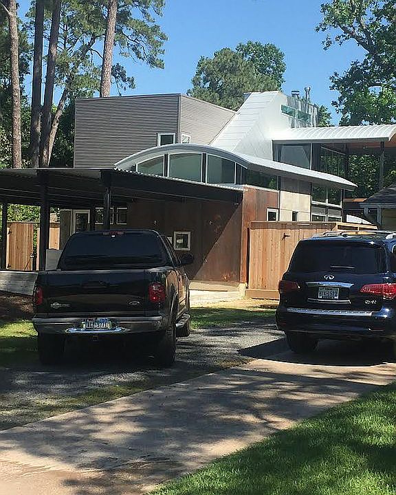 1st image of 1446 Sue Barnett Dr