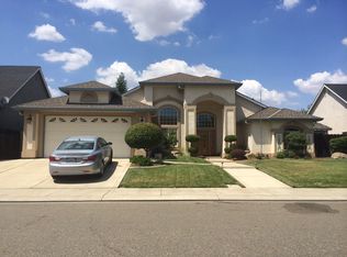 2041 Legends Ct, Merced, CA 95340