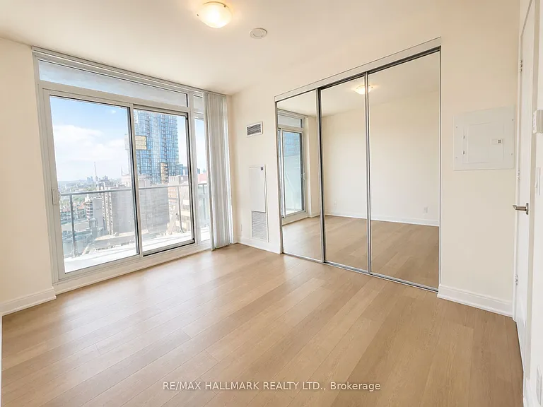 825 Church St #1902 — Photo 16