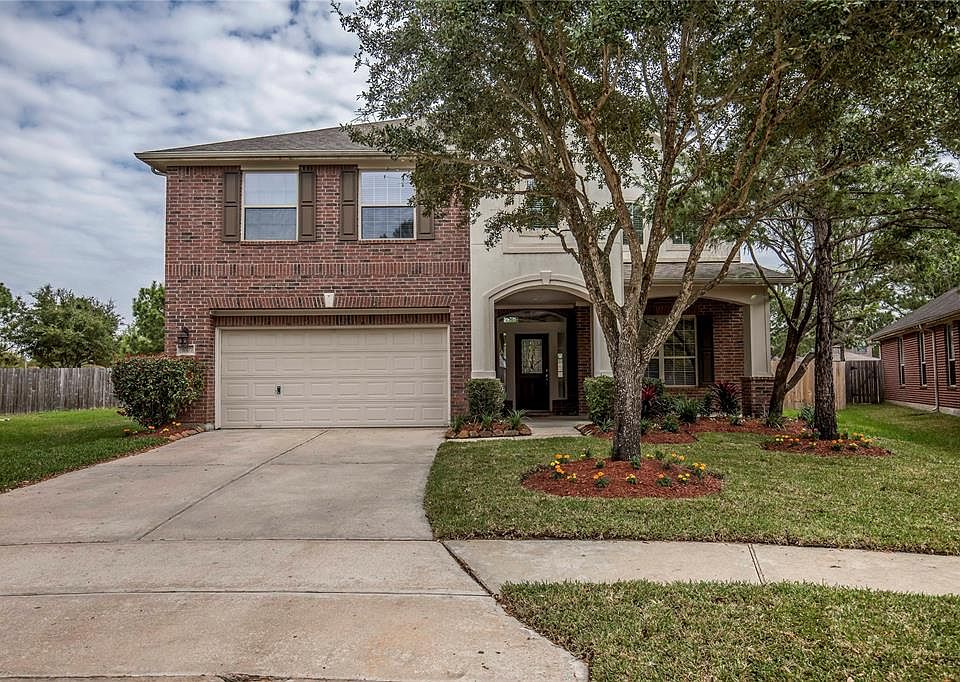 1st image of 5007 Parkcanyon Ln