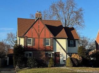 1760 Boulevard, West Hartford, CT 06107