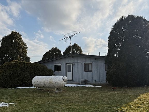 2nd image of 5276 Rome Rock Creek Rd