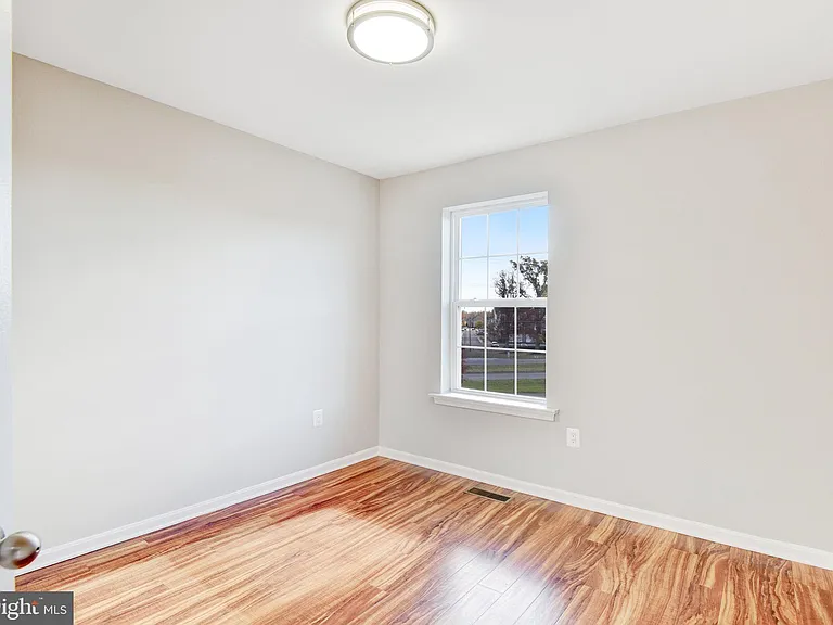 24803 Mason Dale Ter — Photo 27