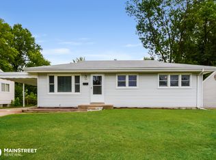 705 Mark Twain Dr, Florissant, MO 63031