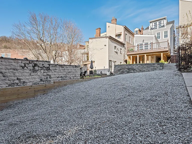 1027 Vinial St — Photo 39