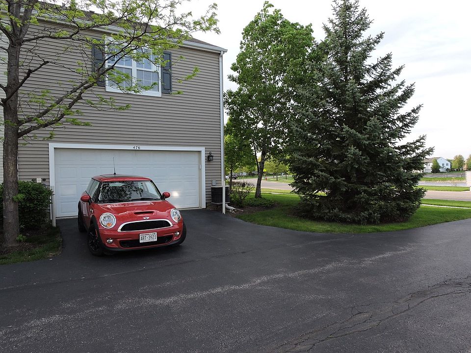 2nd image of 476 S Litchfield Dr