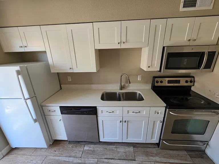 4657 E Caballero St #1 — Photo 2