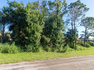 573 Breakwater Ter, Sebastian, FL 32958