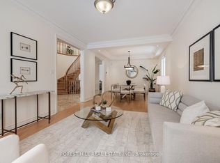 16 Northwood Dr, Toronto, ON M2M 2J8