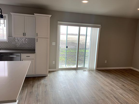 5th image of 5731 Deb Dr W