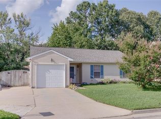423 Stallings Ct, Newport News, VA 23608
