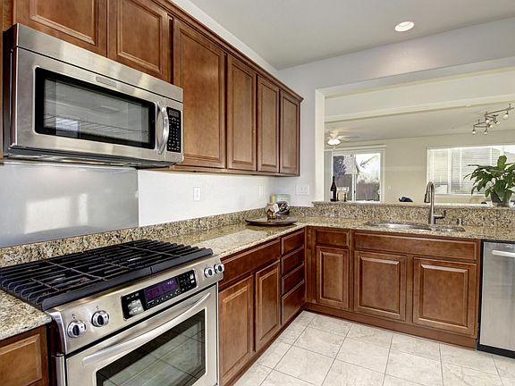 You will fall inlove with this kitchen