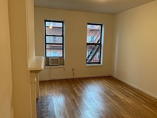 2nd image of 306 E 83rd St #B4