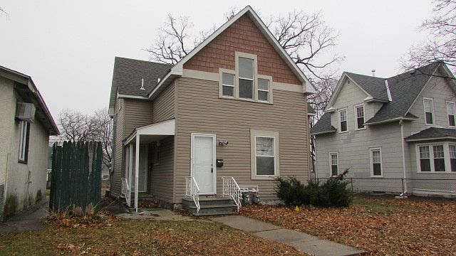 1st image of 3953 Dupont Ave N