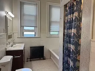 230 Rockdale Ave #8 — Photo 4
