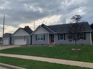 1204 Cecilia Dr NW, Strasburg, OH