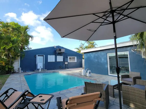 2215 N 20th Ave #1, Hollywood, FL 33020