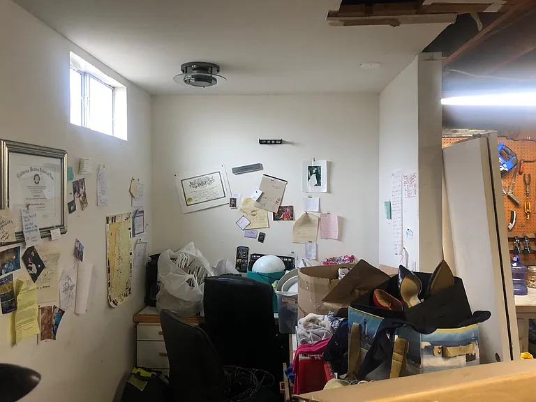 GARAGE HIDE AWAY OFFICE