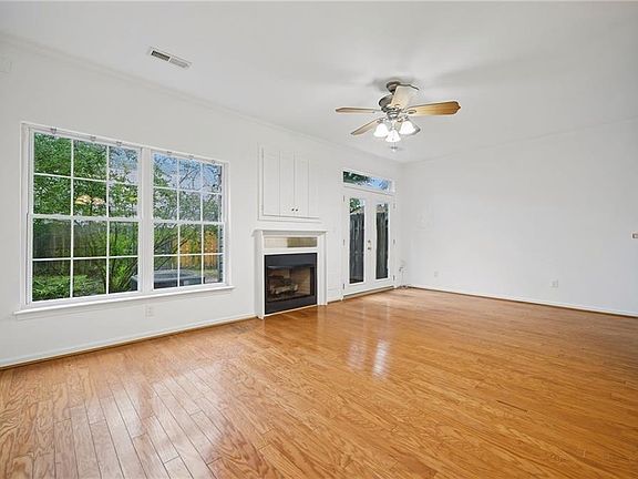 4th image of 2648 Bracston Rd