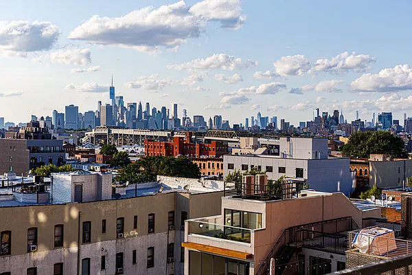 Rented by Nooklyn NYC LLC | media 25