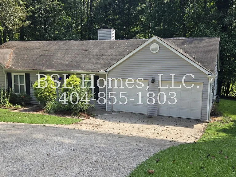 158 Riverchase Dr — Photo 1
