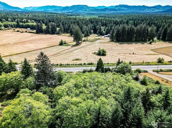 999 Magnolia Road, Beaver, WA 98305