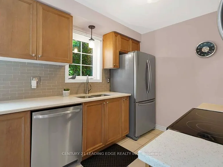 1703 Whitestone Dr S — Photo 3