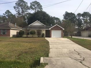 59050 Azalea Ln, Slidell, LA 70460