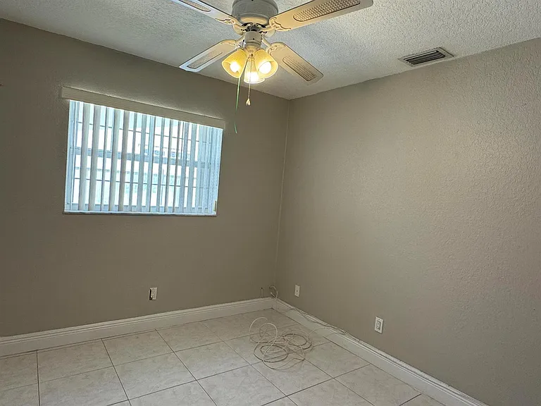 2180 NW 93rd Ave — Photo 9