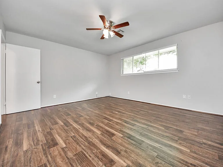 5602 Dryad Dr — Photo 23