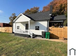 4428 Eddleman St, Charlotte, NC 28208