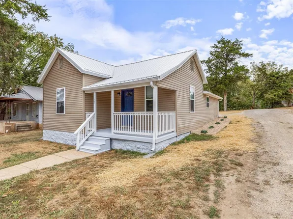 32 E Main St, Park Hills, MO 63601
