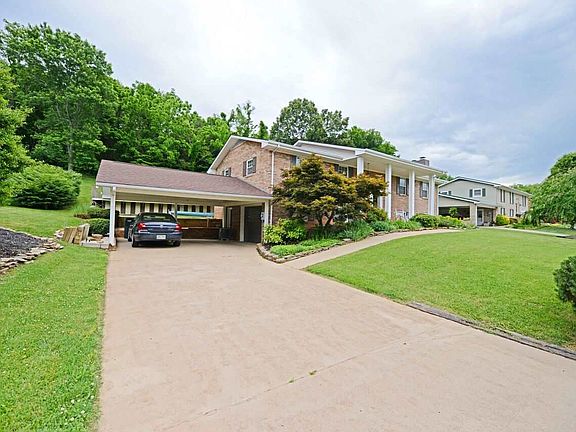 3rd image of 1707 Cindy Dr