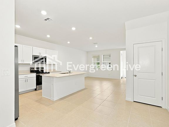 4th image of 36214 Obsidian Ln