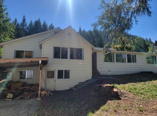 2861 E Fork Rd, Williams, OR 97544