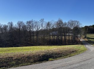 89 S Bradley Rd, Leoma, TN 38468
