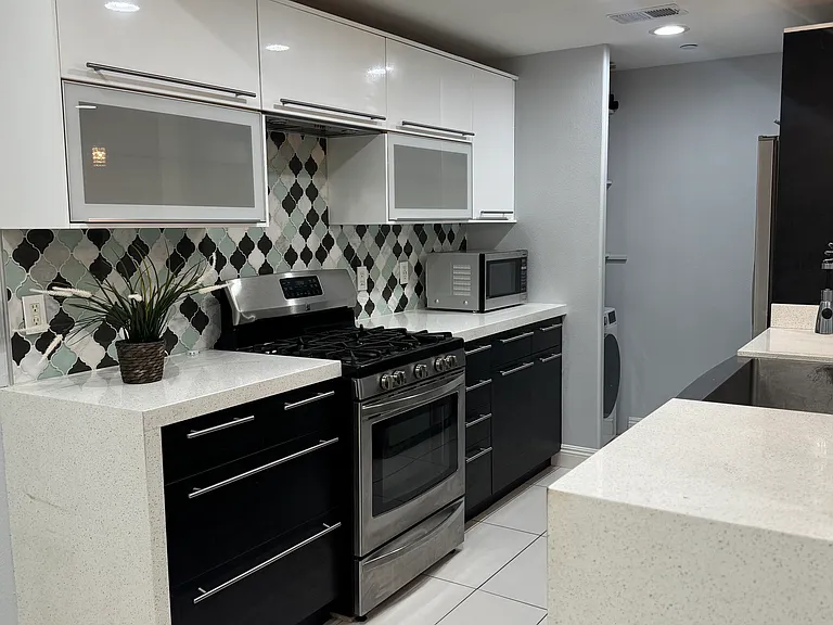 17230 Newhope St #109 — Photo 4